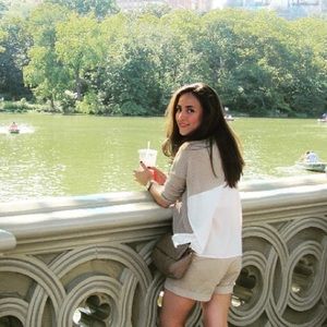 Meet your Posher, Parastou